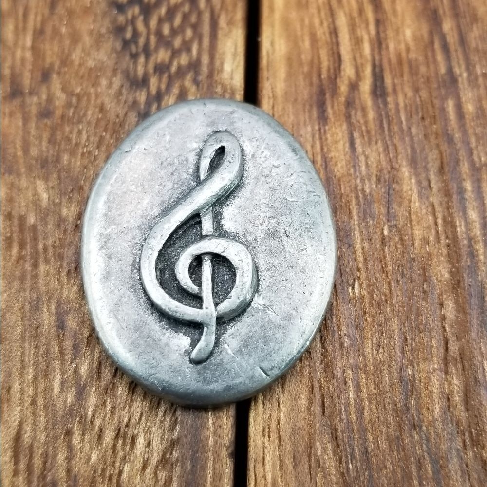 Lyric listen muse sterling silver token 925 P221